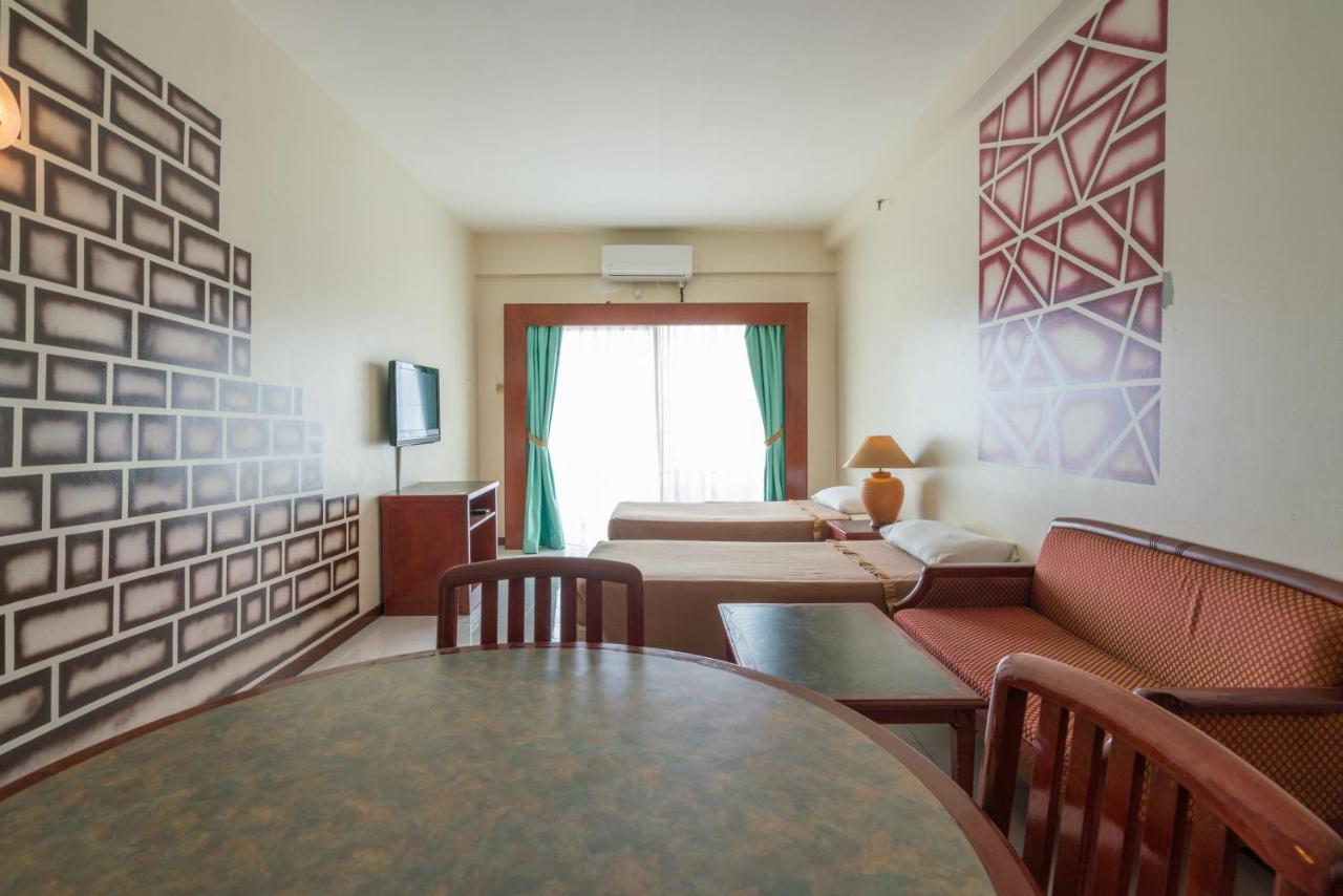 Seaview Deluxe Studio Couples Room S タンジュンブンガ エクステリア 写真